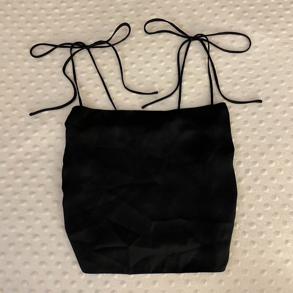 NWOT urban outfitters satin tie shoulder ‘bella’ top medium black